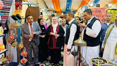 نيفين القباج تفتتح معرض «ديارنا» للحرف اليدوية والتراثية بالساحل الشمالي