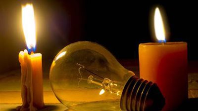 4 خطوات يجب اتباعها عند انقطاع الكهرباء لحماية منزلك