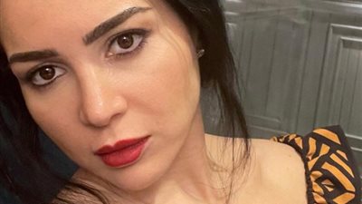 مي عز الدين تقطع فترة غيابها بمقطع كوميدي (فيديو)