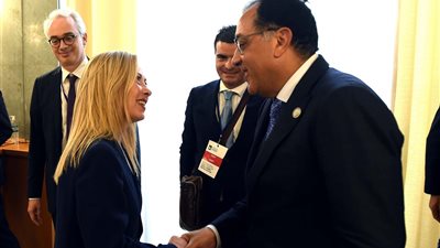 مدبولي يلتقي رئيسة وزراء إيطاليا في روما  