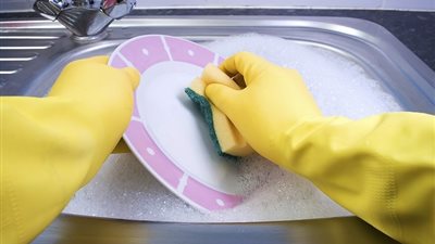 4 أسرار تجعل مهمة غسيل المواعين سهلة وممتعة