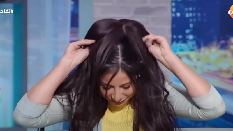 ياسمين رحمي تخلع