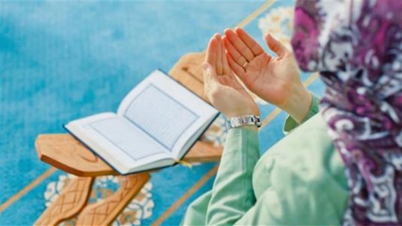 تلاوة القرآن