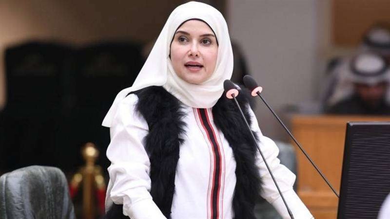 الدكتورة جنان بوشهري