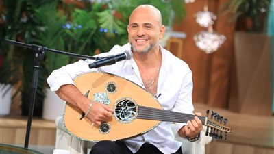 عزيز الشافعي يفتح النار على أغاني المهرجانات «أصحابها سرقوا الألحان وفتحوا قهاوي»