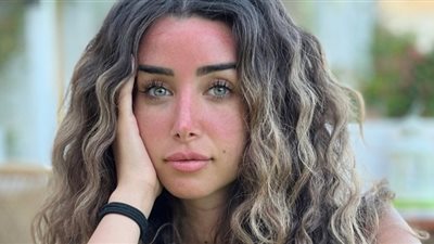هنا الزاهد تتعرض لتعليقات جارحة بعد تصريح: «أصحابي كلهم ولاد»