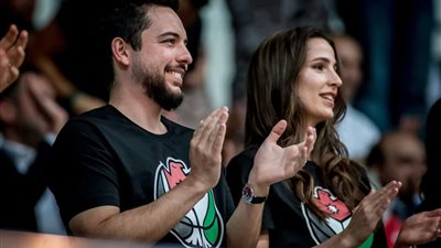 الحسين ورجوة يخطفان الأنظار في نهائي كرة السلة بين الأردن والمكسيك (صور)