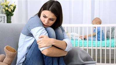 4 علامات تؤكد إصابتك باكتئاب ما بعد الولادة «مفاجأة في رقم 4»