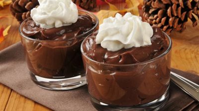 طريقة عمل مهلبية الشيكولاتة اللذيذة في المنزل