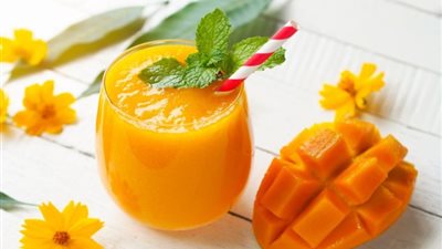 فوائد لا تحصى للمانجو للعناية بالبشرة والشعر والحماية من السرطان