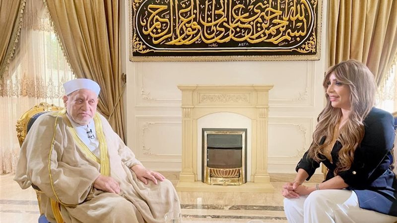 أحمد عمر هاشم وإيمان