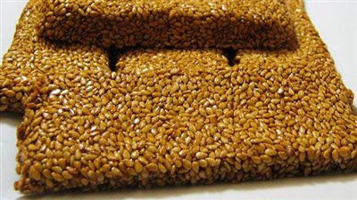 طريقة عمل السمسمية في المنزل بخطوات سهلة