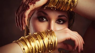 أسعار الذهب بختام تعاملات الأحد 27-8-2023