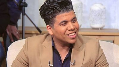 عمر كمال يعتذر للجمهور بسبب «أنتي معفنة»