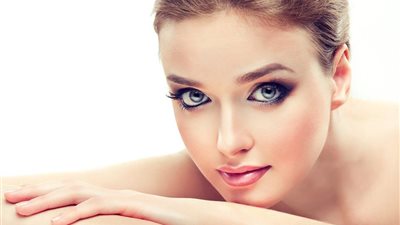 8 أشياء للعناية بالبشرة وحمايتها من أشعة الشمس