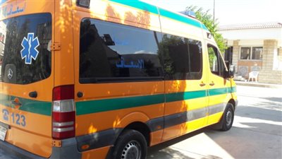 ميكروباص مسرعة تقتل طالبتان وتصيب ثالثة أثناء عبورهن الطريق في الخانكة