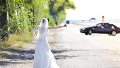 أزمة البحث عن عريس تشغل فتيات السوشيال ميديا والحل غريب! 