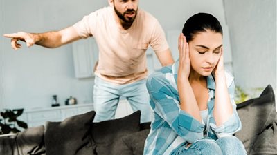4 نصائح ذهبية للتعامل مع الزوج المتكبر «دافعي عن حقك»