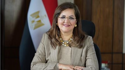 هالة السعيد | وزير التخطيط المصرية الفائزة بجائزة الأفضل عربيًا