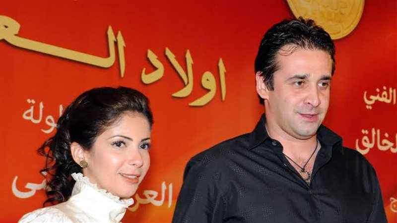 كريم عبد العزيز ومنى