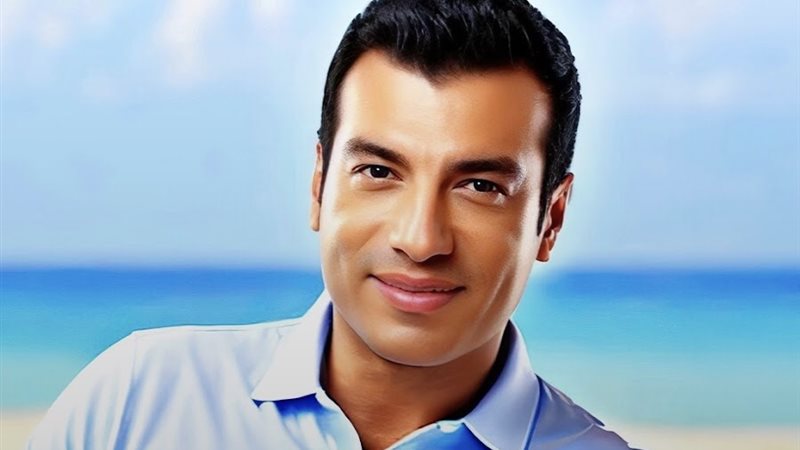 إيهاب توفيق