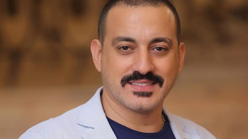 المطرب محمد دياب