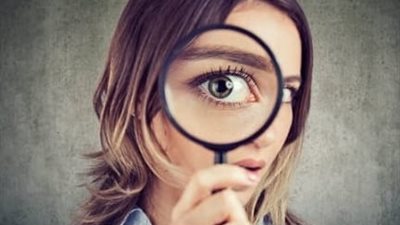 3 أشياء لا يجب أن تسألي عنها الآخرين