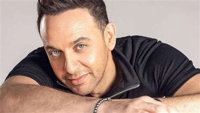 مصطفى قمر عن أزمته مع طارق الشناوي: «المفروض أخد نصف ثروته» (فيديو)