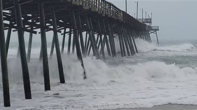العاصفة أوفيليا تهدد بفيضانات وأعاصير في هذه الأماكن 