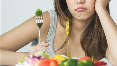ماذا يحدث لجسمك لو تناولتي وجبة واحدة فقط يوميا؟