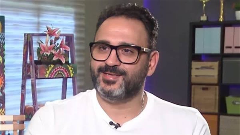 أكرم حسني