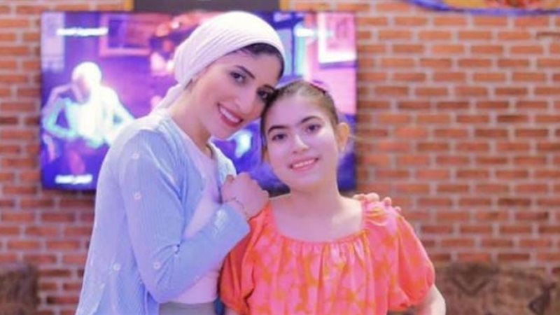 نانسي زيدان وابنتها