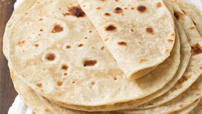 طريقة عمل خبز التورتيلا في المنزل