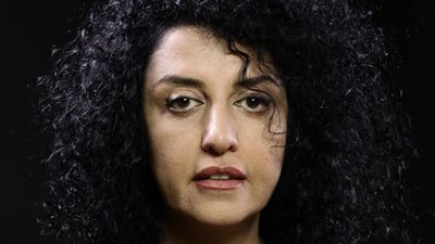 نرجس محمدي.. انتفاضة المرأة الإيرانية تتوج بجائزة نوبل للسلام 