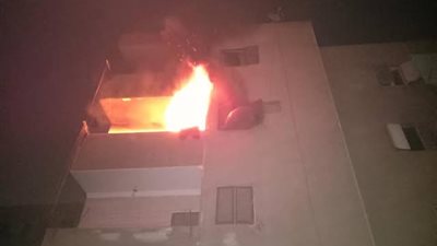 عامل يشعل النيران بمنزل خطيبته السابقة بالعبور 
