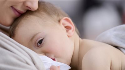 4 خطوات للعناية بالثدي خلال فترة الرضاعة