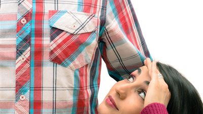 عالم النساء السري | 6 اعتقادات تجذب المرأة للرجل طويل القامة