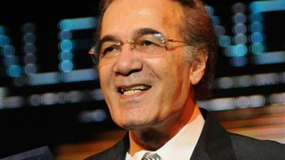 تكريم اسم الراحل محمود ياسين في المسرح القومي بحضور أسرته ونجوم الفن