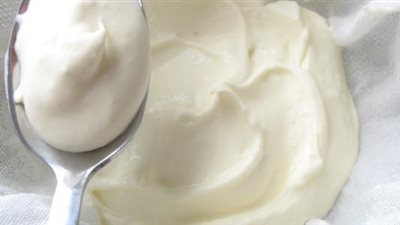 طريقة عمل القشطة في المنزل بخطوات سهلة
