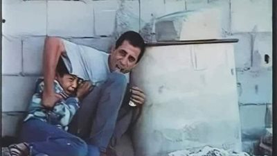 والد محمد الدرة يودع شقيقيه: «احجزا لي مكانا بجواركما» (صور)