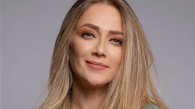 «الثقافة» الفلسطينية تستنكر اعتقال الاحتلال للفنانة دلال أبو آمنة