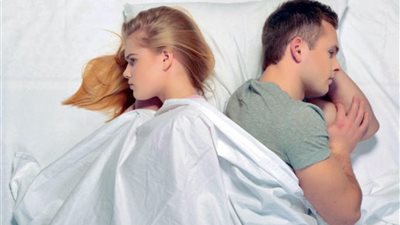 أزواج ومنشطات.. تأثيرات مدمرة لـ«البرشام» على العلاقة الحميمية