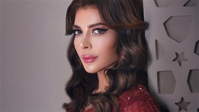 سبب سقوط أصالة على خشبة المسرح بالسعودية (فيديو)