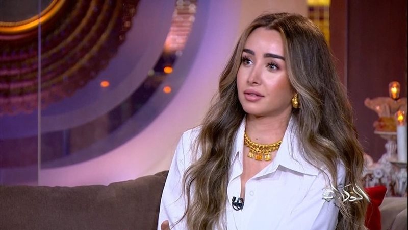 هنا الزاهد
