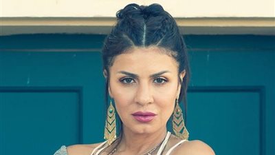 نجلاء بدر تتفوق على نفسها بعد عرض الحلقة السابعة من «صوت وصورة»