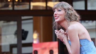 تايلور سويفت تتغلب على «قتلة زهرة القمر» لمارتن سكورسيزي 