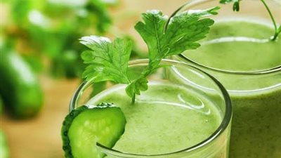 3 فوائد لتناول عصير البقدونس يوميًا (إنفوجراف)