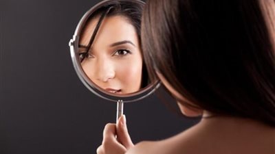 7 صفات لا يستطيع الرجل مقاومتها في المرأة «غير الجمال»