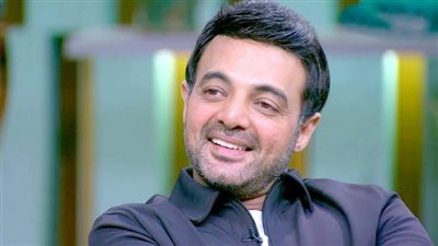 عمرو محمود ياسين: «حكايات 55 مشكلة حب» تأليفي وكتابتي وليس مصطفى محمود