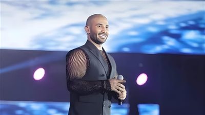 أحمد سعد يظهر مع ابنته للمرة الأولى بعد طلاقه من علياء فهمي (صور)